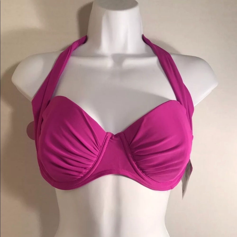 ✨Smart & Sexy Swim Convertible Halter Top ✨
